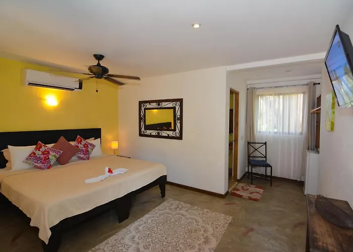 Conchal Hotel Brasilito
